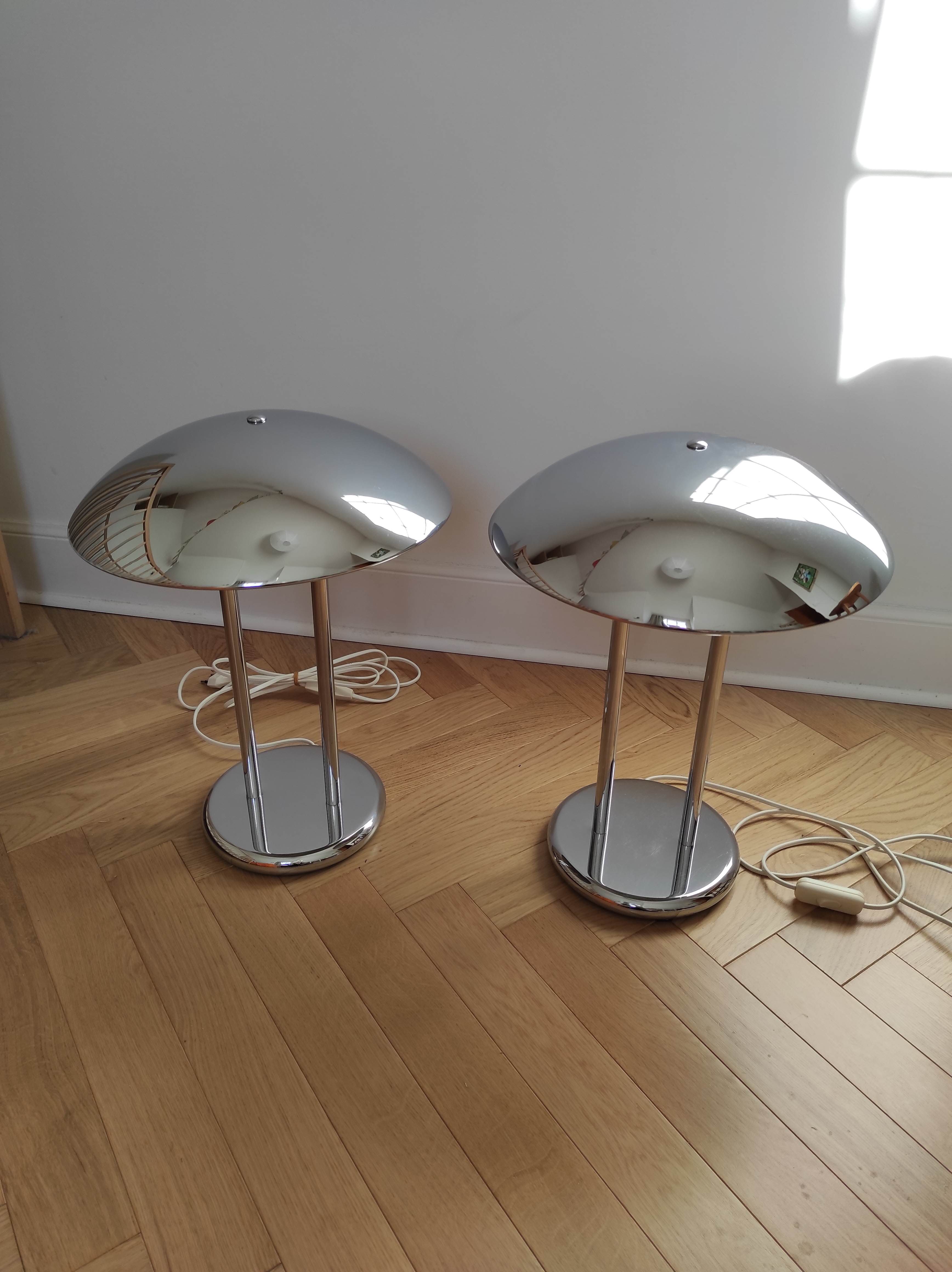 Paire de lampes champignon design Robert Sonneman 1989