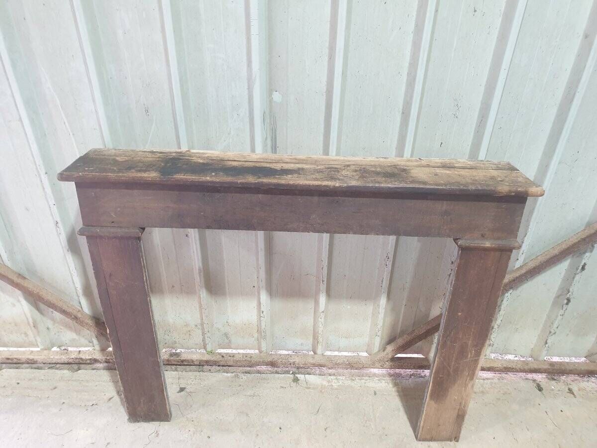 Country-style fireplace surround - stained poplar - late 19th century