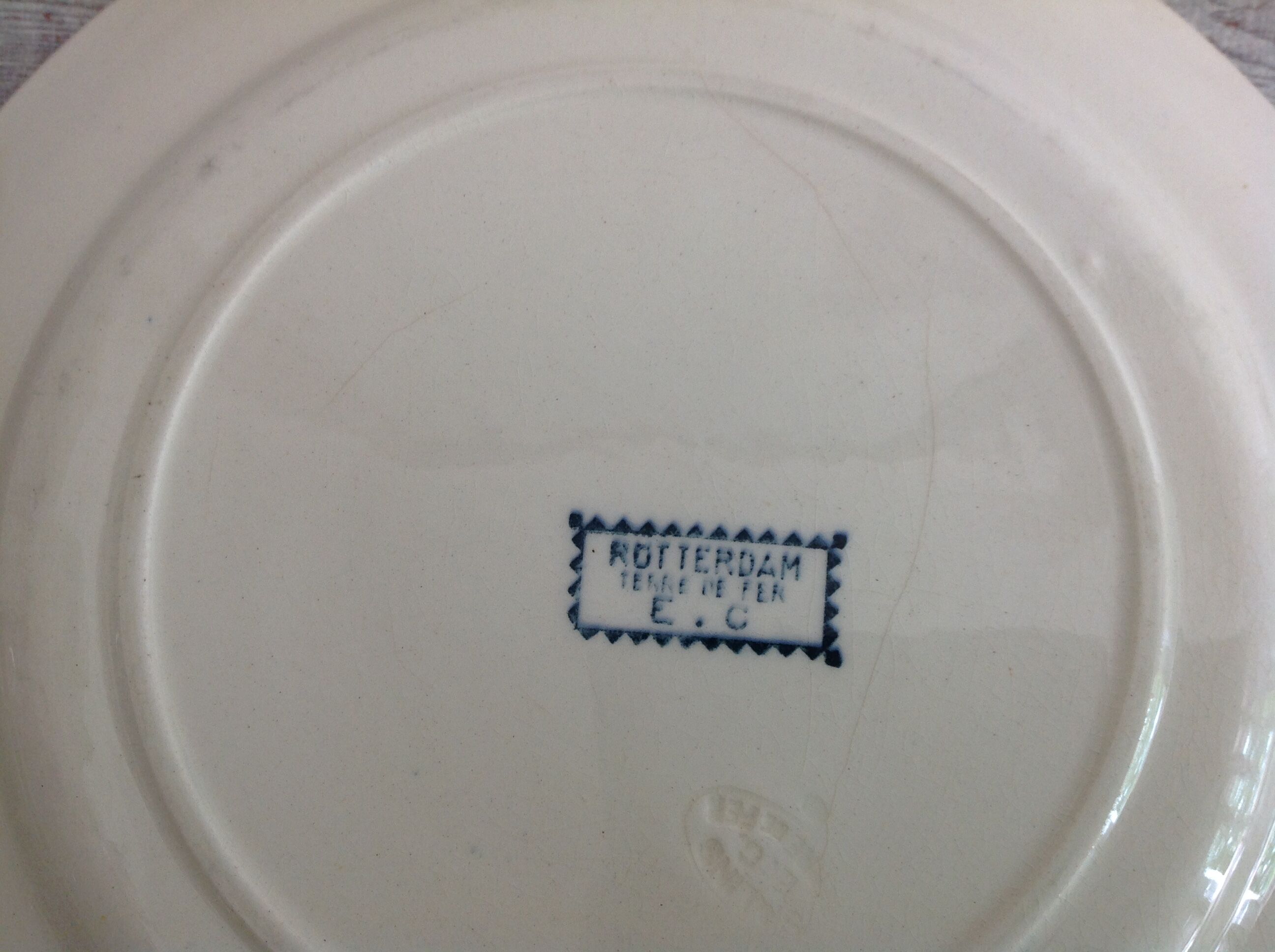 Série de 6 assiettes plates Terre de Fer