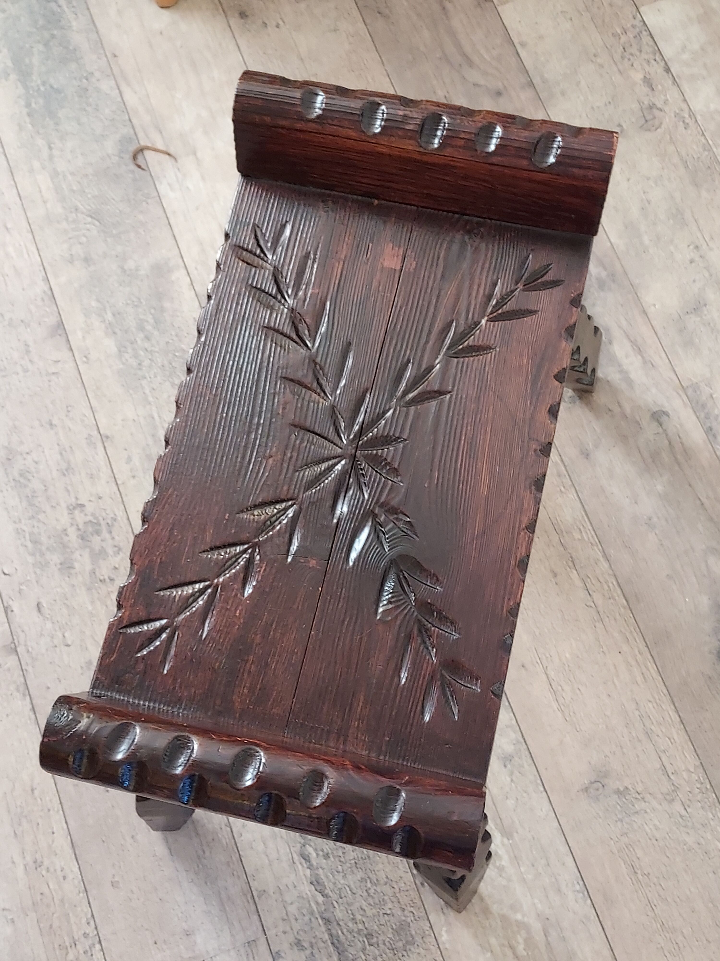 Arts and crafts bench stool