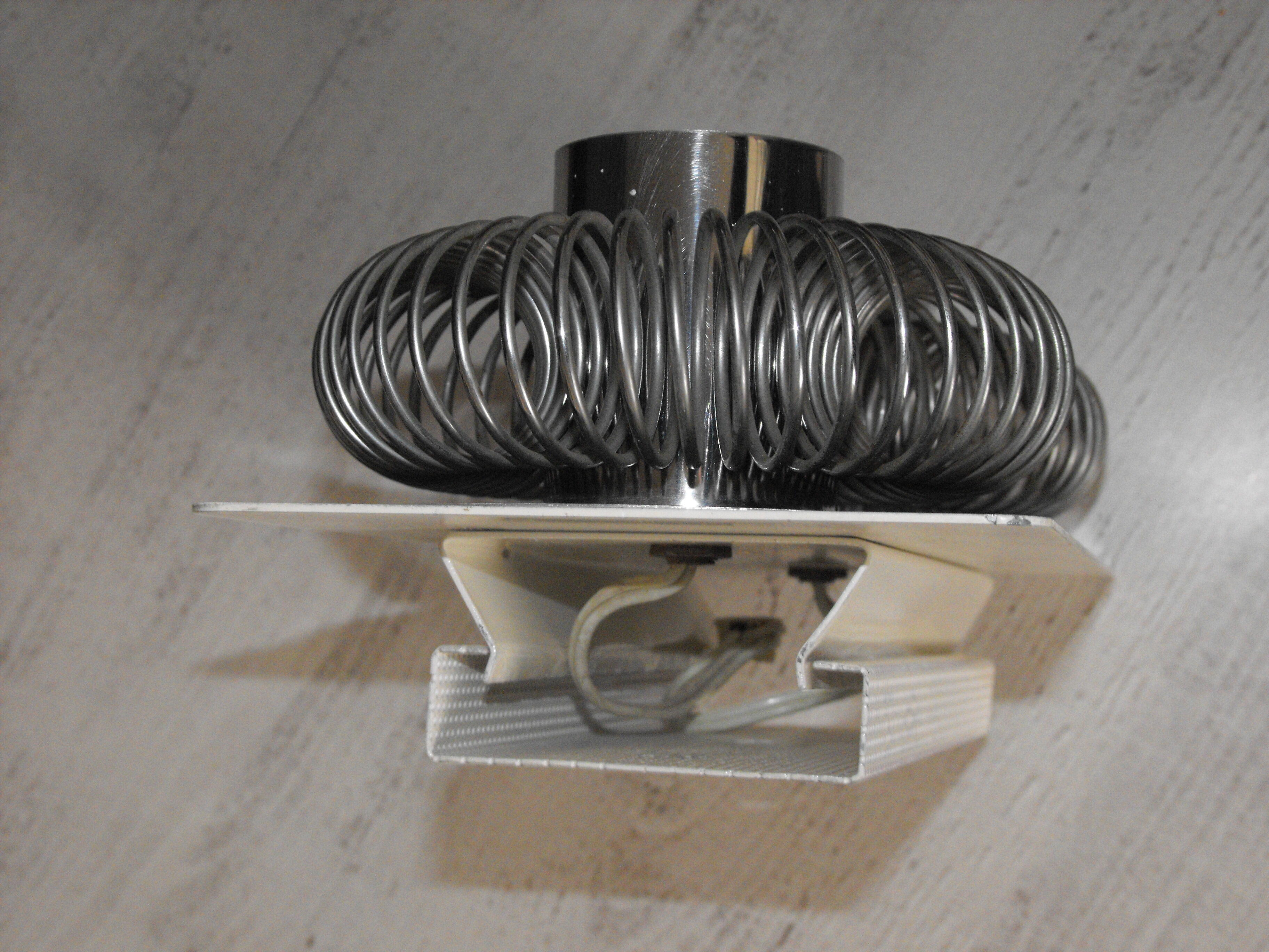 Andrea Lazzari's wall lamp 70
