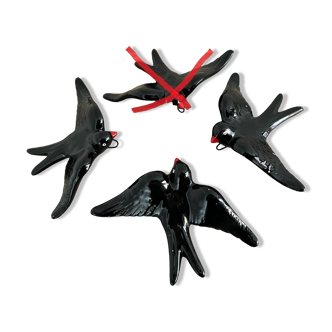 3 very large swallows, 19 cm x 23 cm, to hang