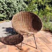 Fauteuil Corbeille en rotin et fer forgé 1950 vintage
