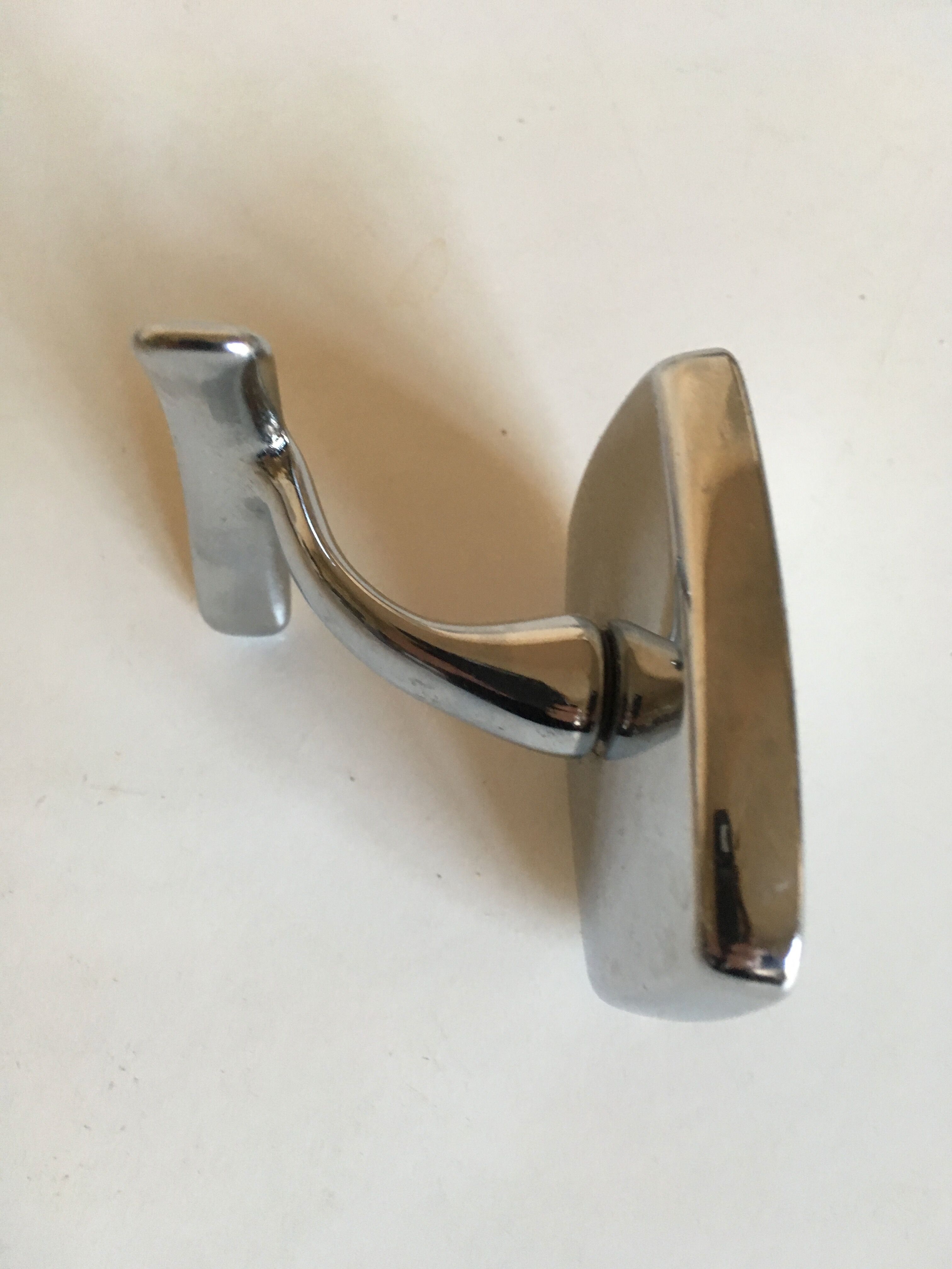 Chromed metal peg