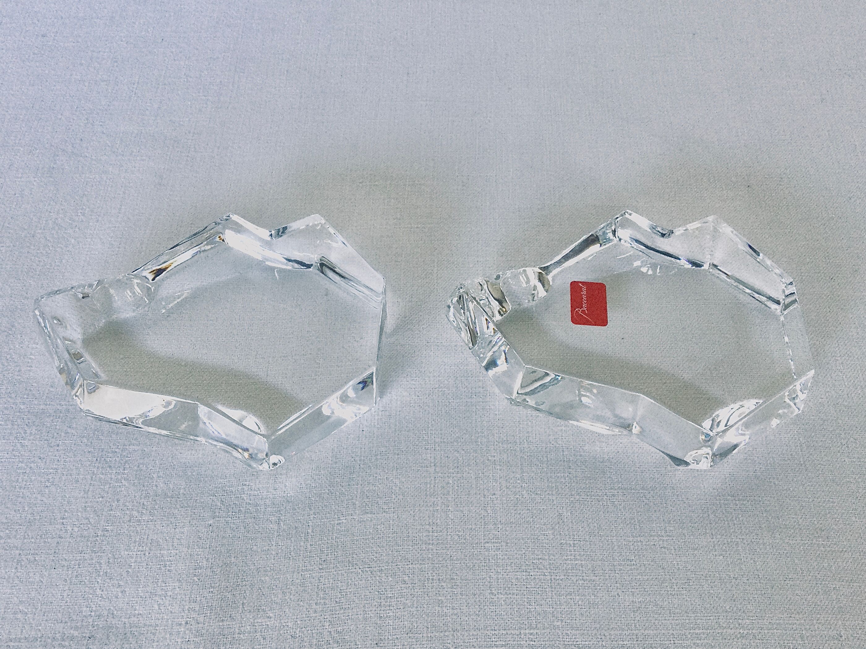 Baccarat paper press pair