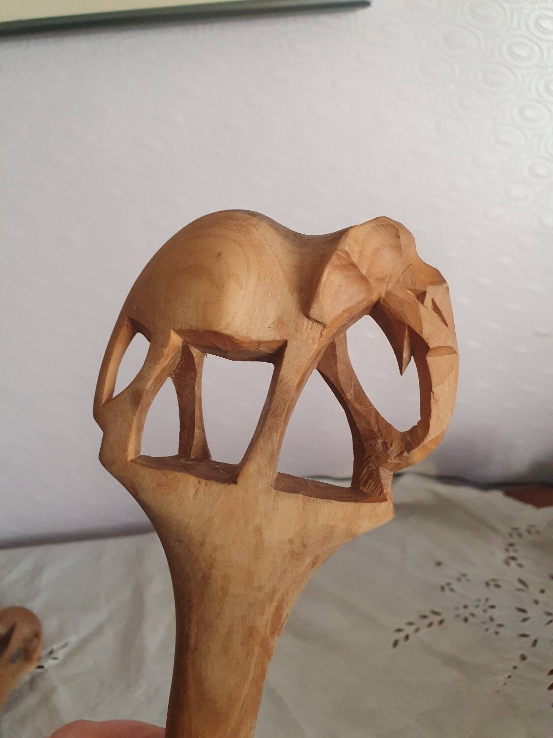 Couverts de service n bois sculpté art populaire vintage
