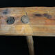 Banc brutaliste en bois d'arbre