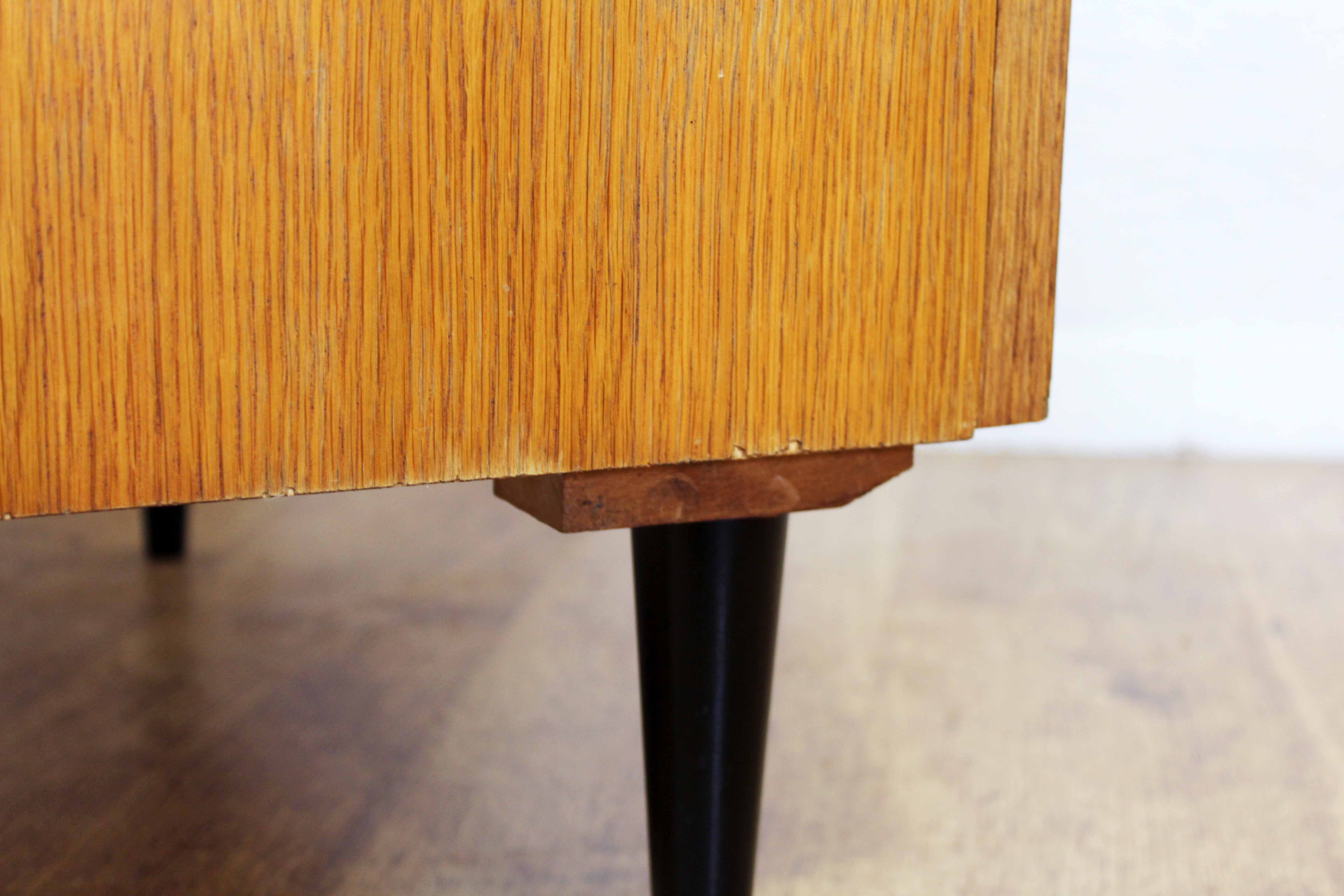 Vintage storage unit