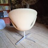 Swan armchair by Arne Jacobsen 1960