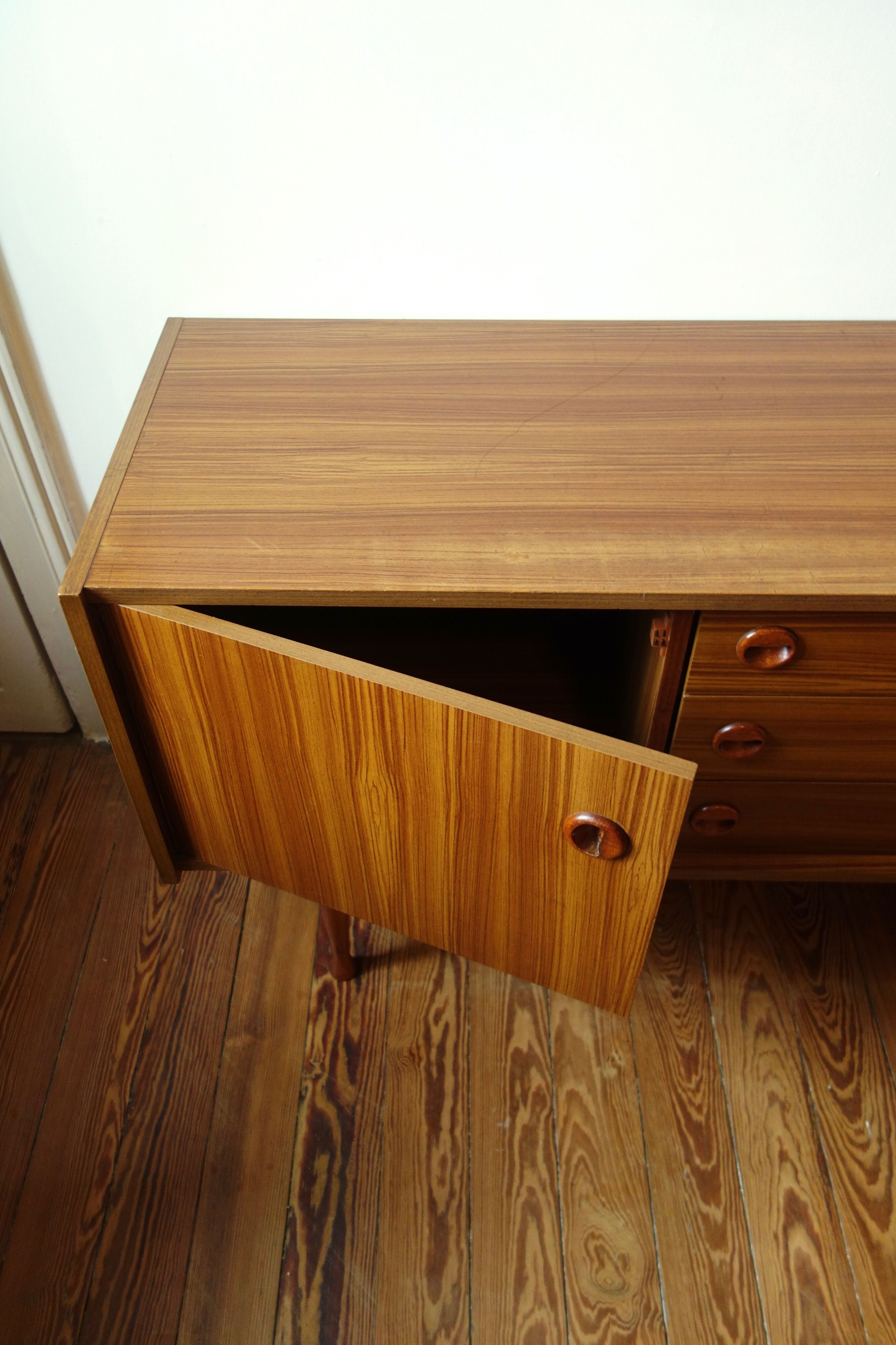Enfilade scandinave en teck années 60