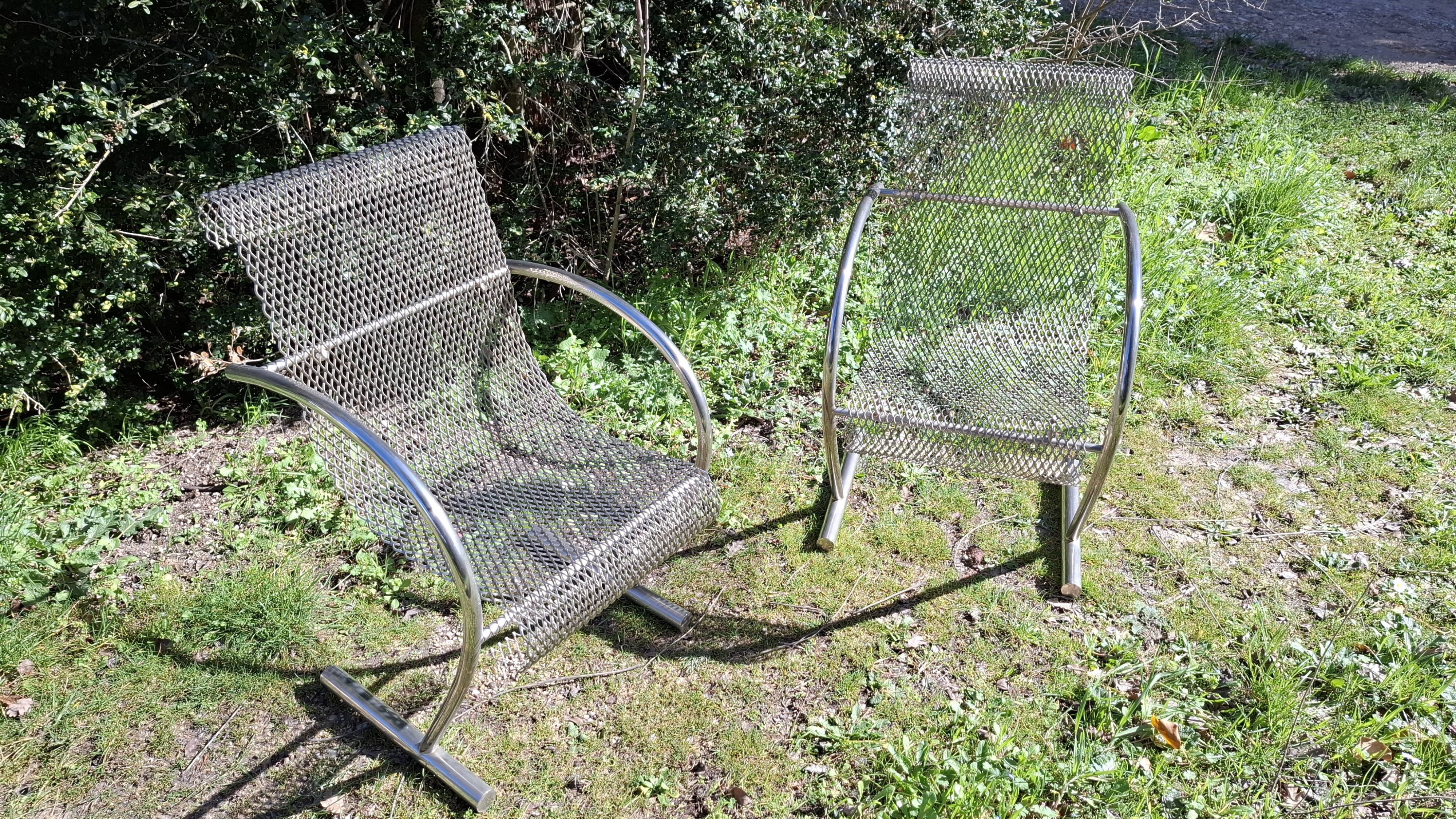 Paire de fauteuils “Sing Sing Sing” – Shiro Kuramata – XO – 1985