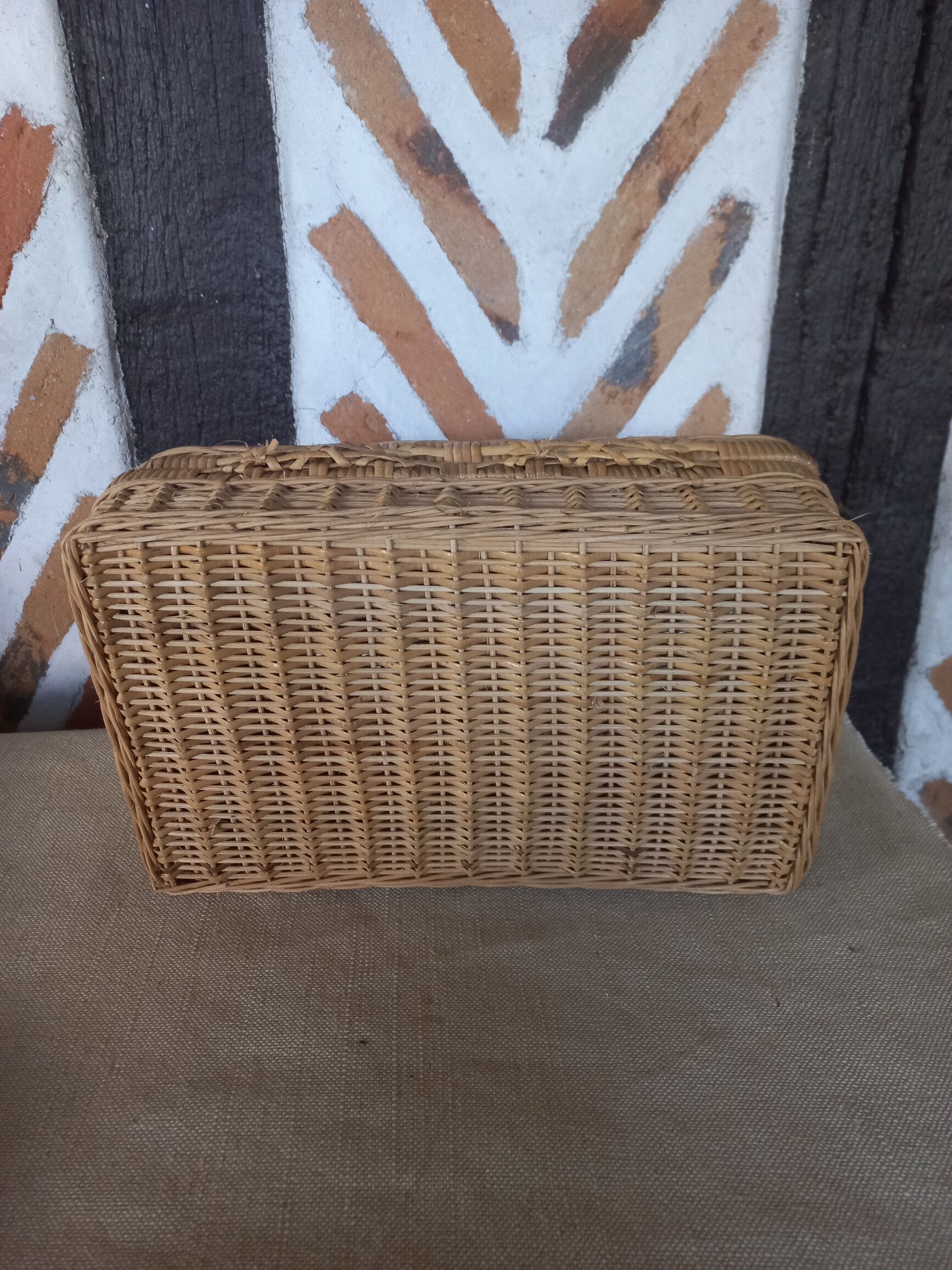 Braided wicker box