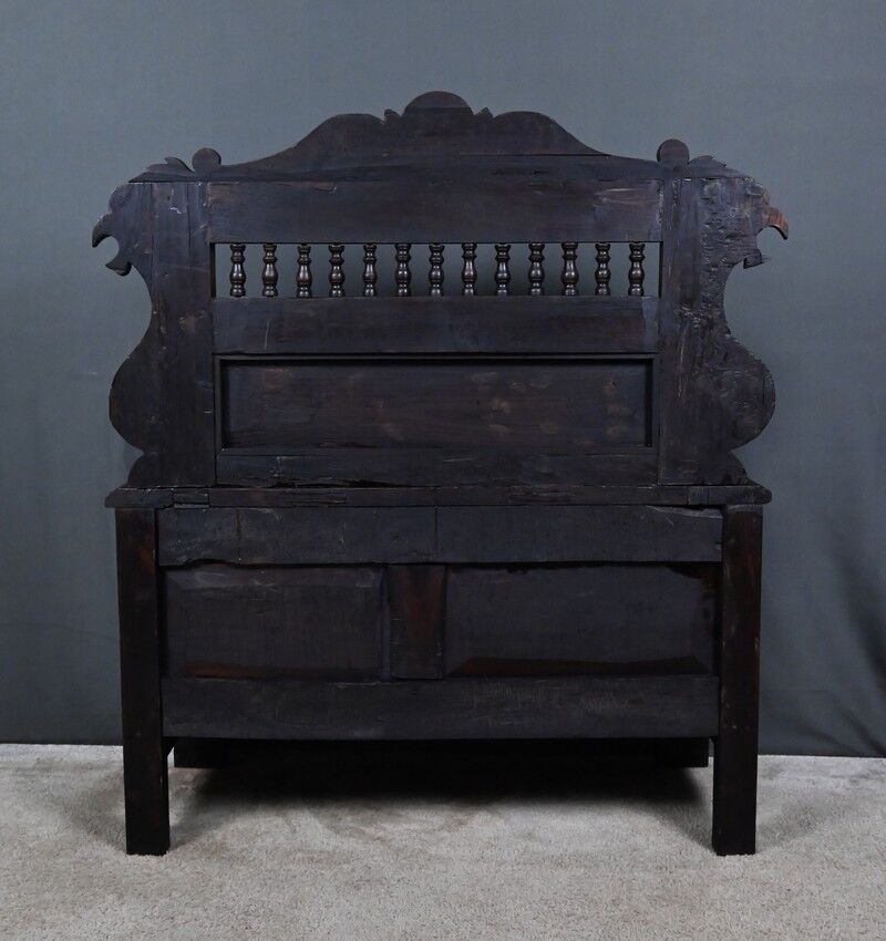 Banc coffre en chêne, style néo-gothique – début XXe