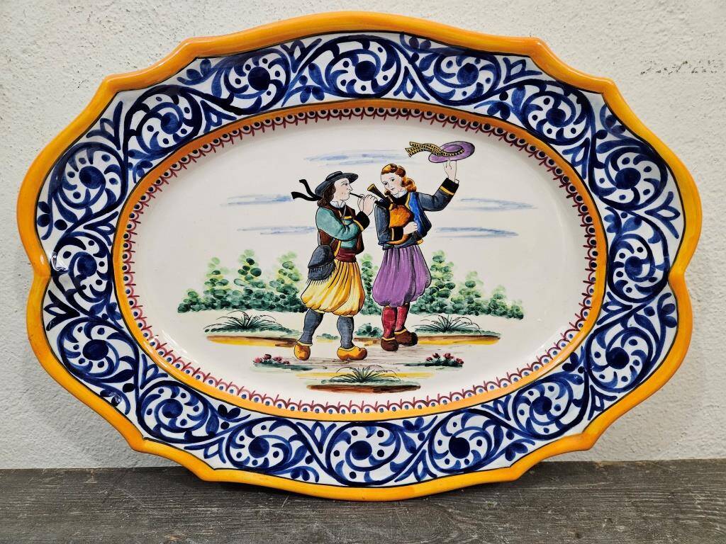 Large Quimper HB earthenware dish - Breton decor