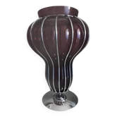 Vase avec armature chromés