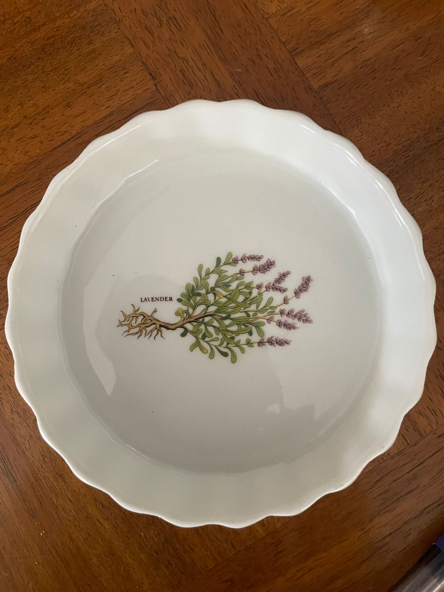 Couper la faïence « Lavender »