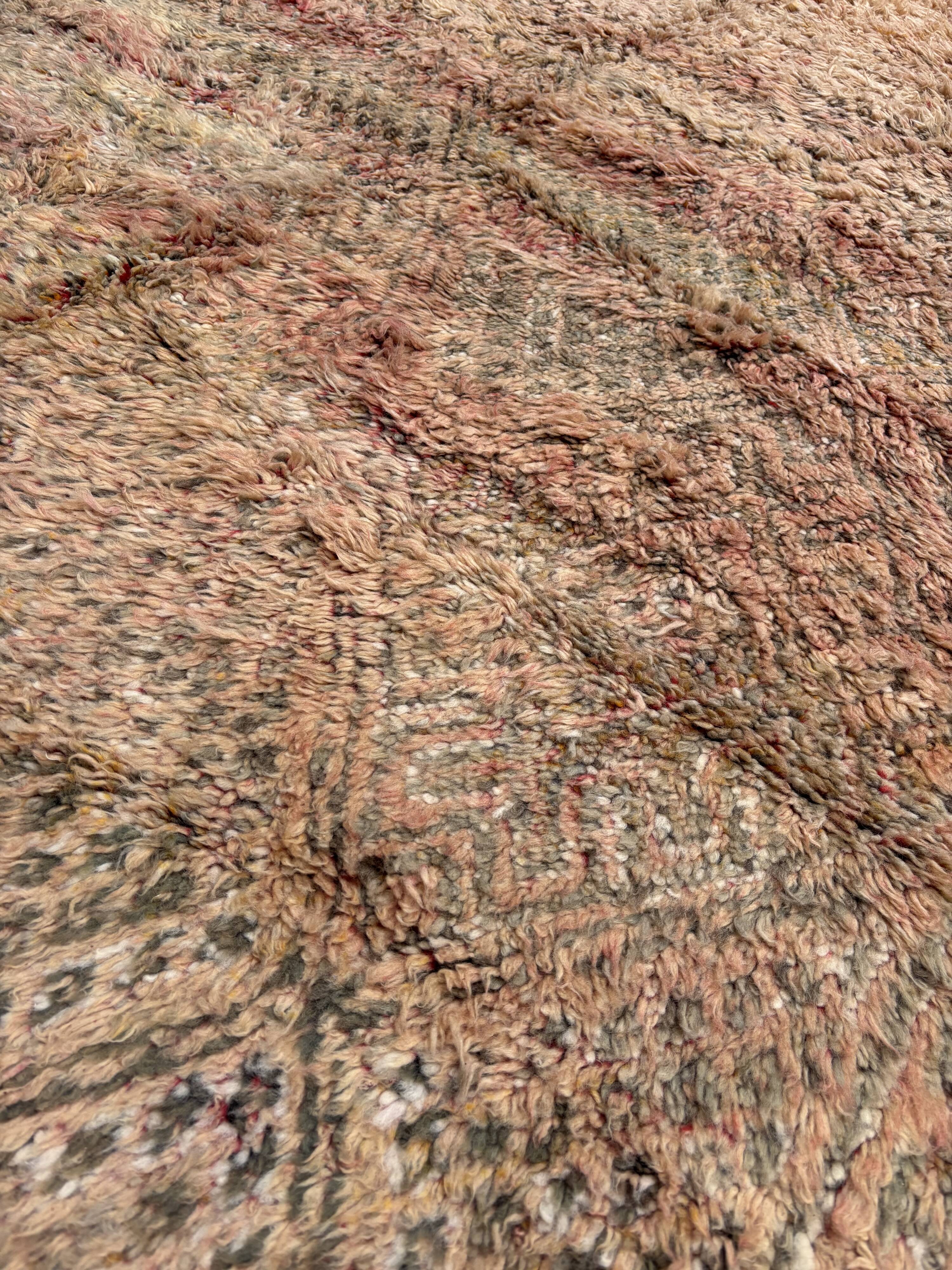 Vintage Moroccan Berber rug from Boujad