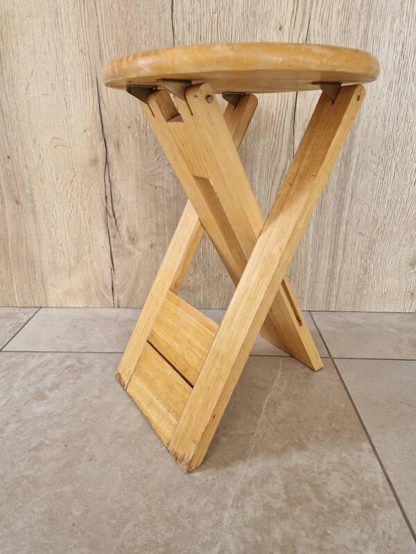 Tabouret pliant en pin - Design attribué à Adrian Reed ou encore Pierre Lota - 1980