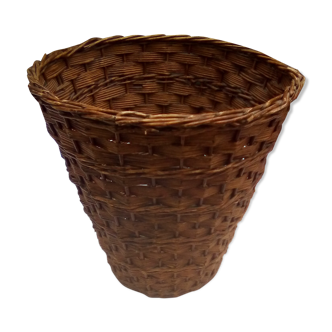 Wicker basket