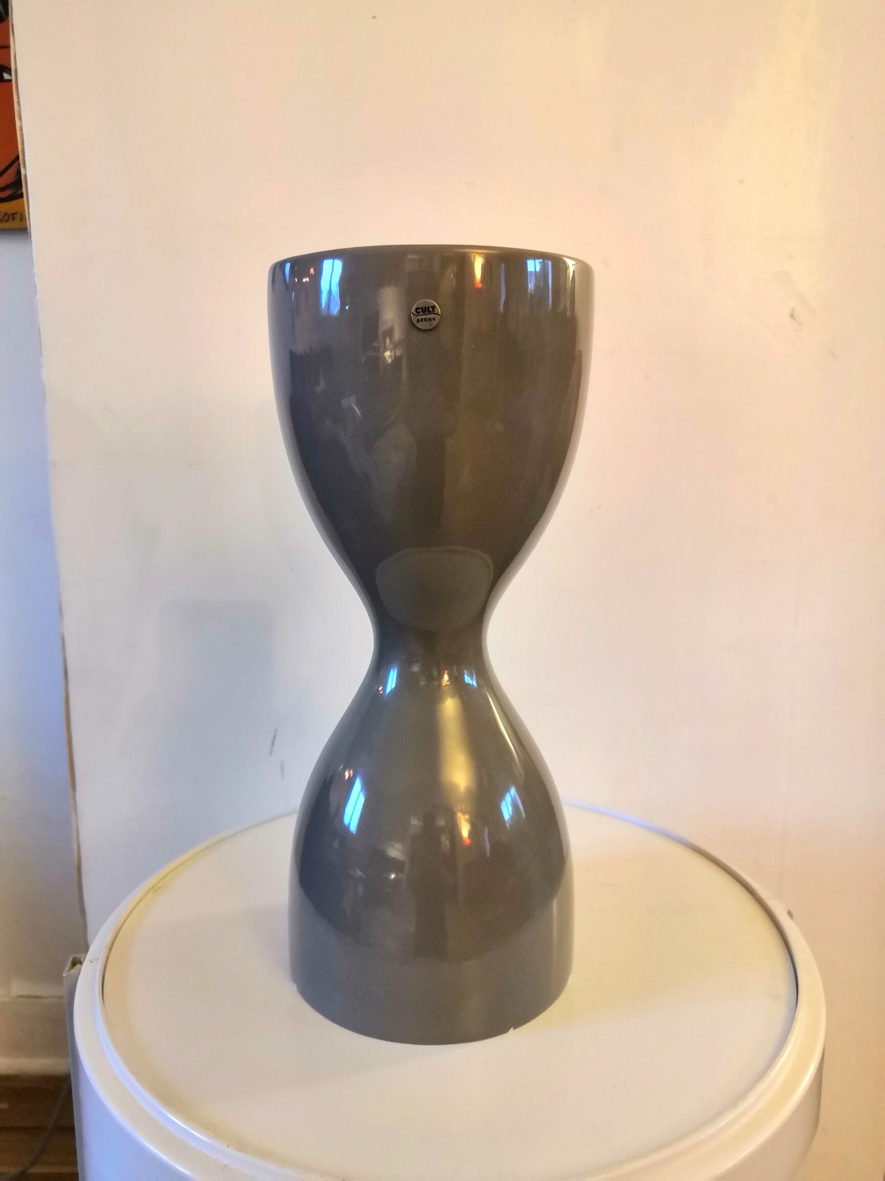 Ceramic vase Cult Design