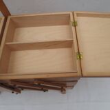 Nice-sized worker, in light varnished wood