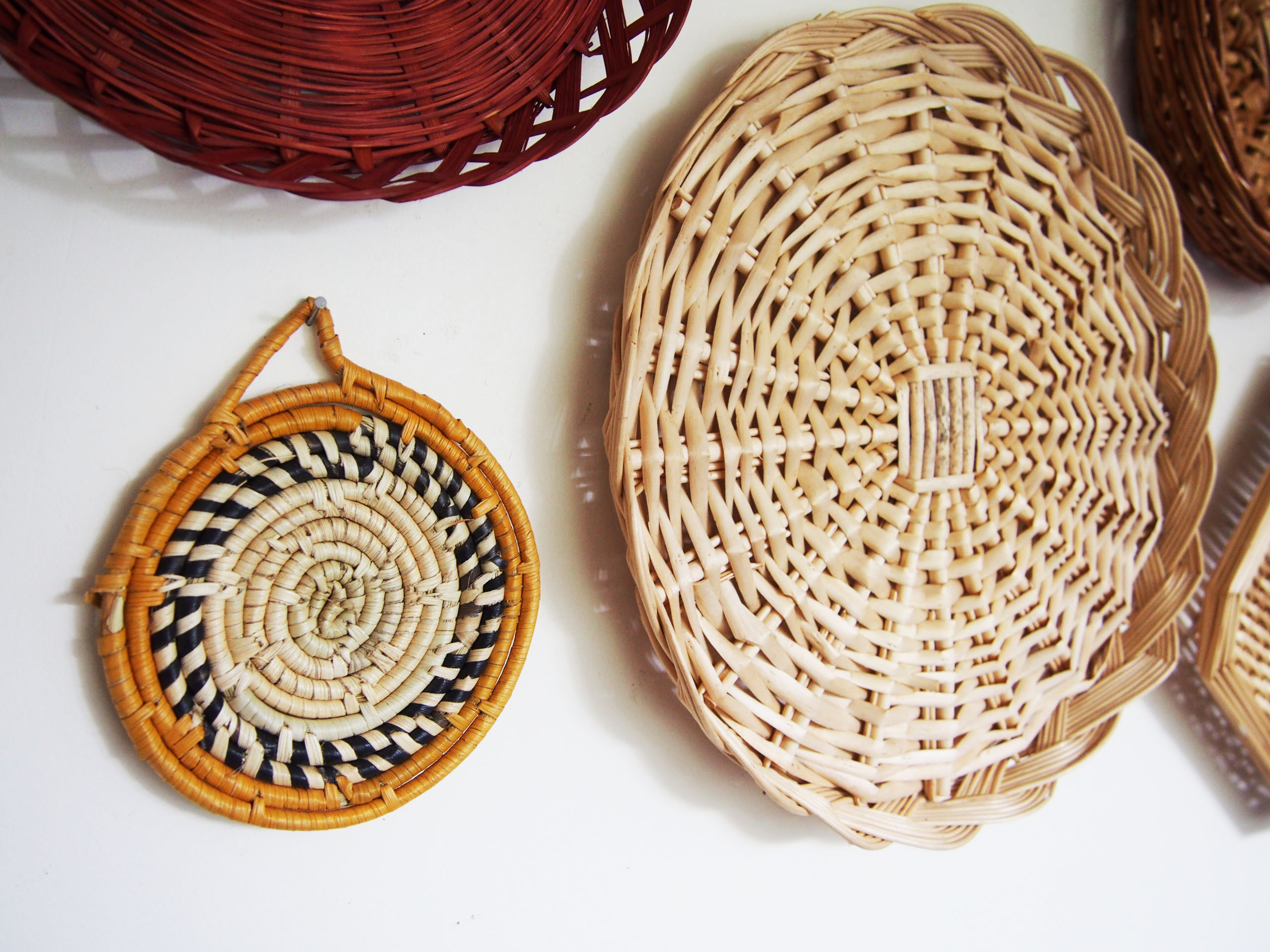 Wicker wall composition