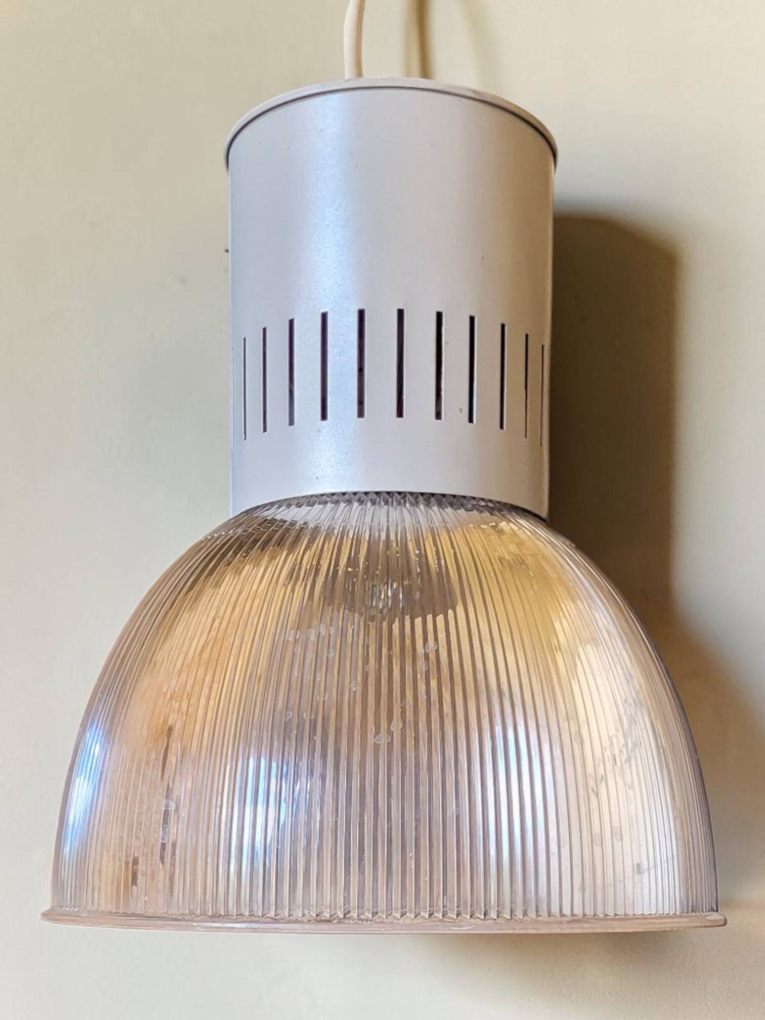 5 Industrial suspension 1980