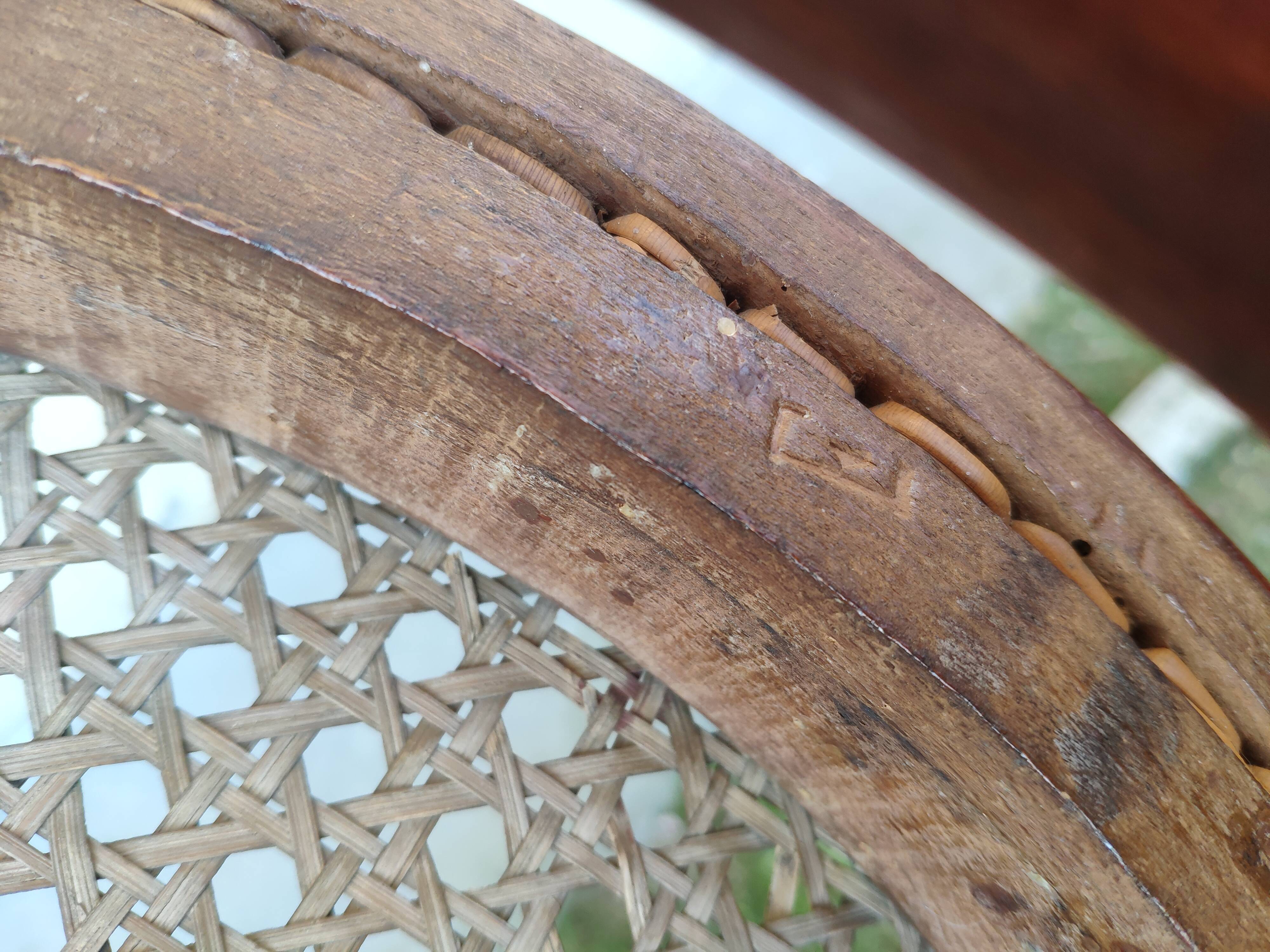 Pair of chairs Thonet n.  14 from 1861-1865, marked with a 1A label and a sun print