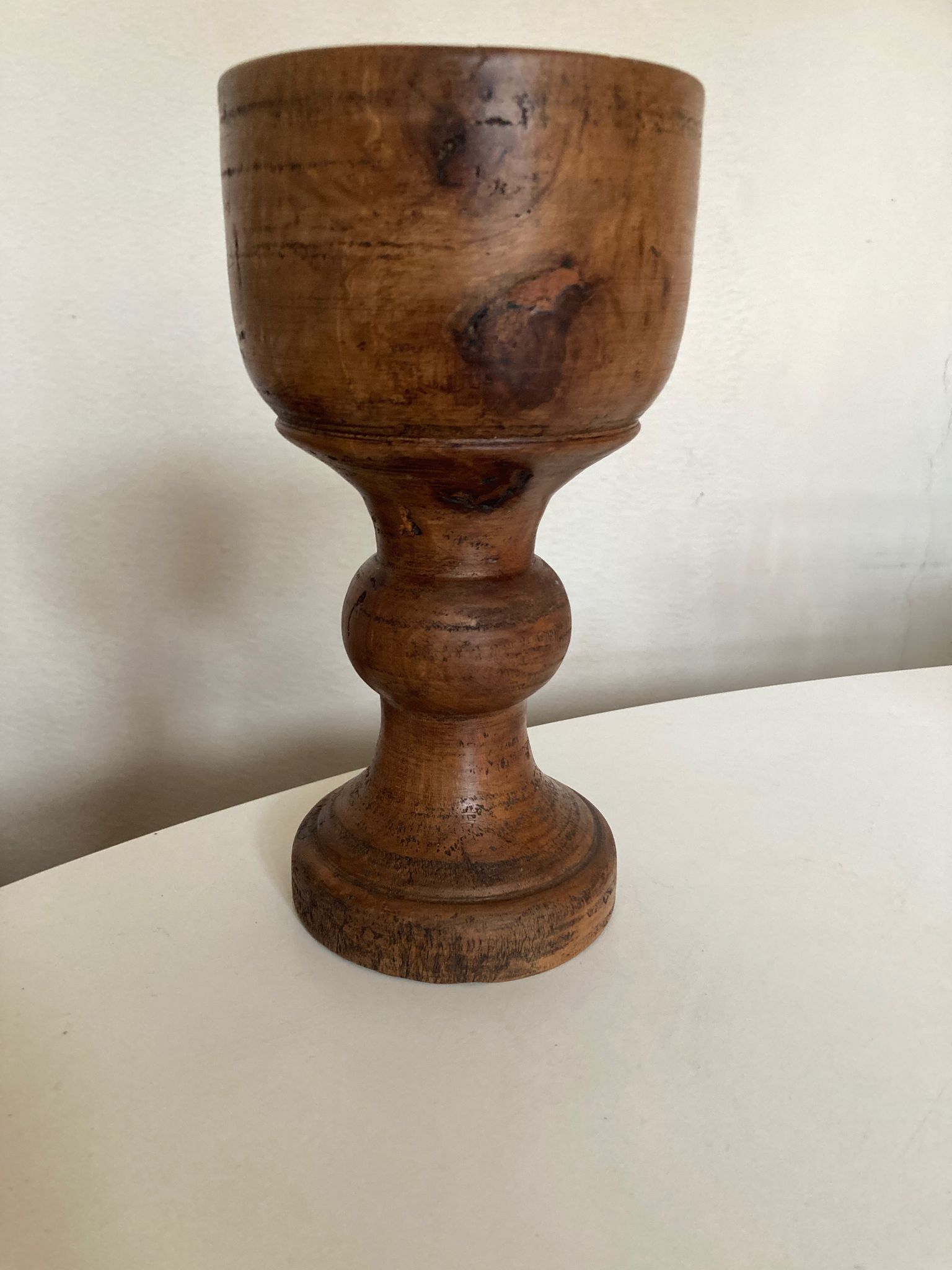 Pot cover 19th neo classic solid wood turned H24cm