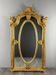 Grand miroir style Louis XV en bois sculpté et doré, XIXe siècle