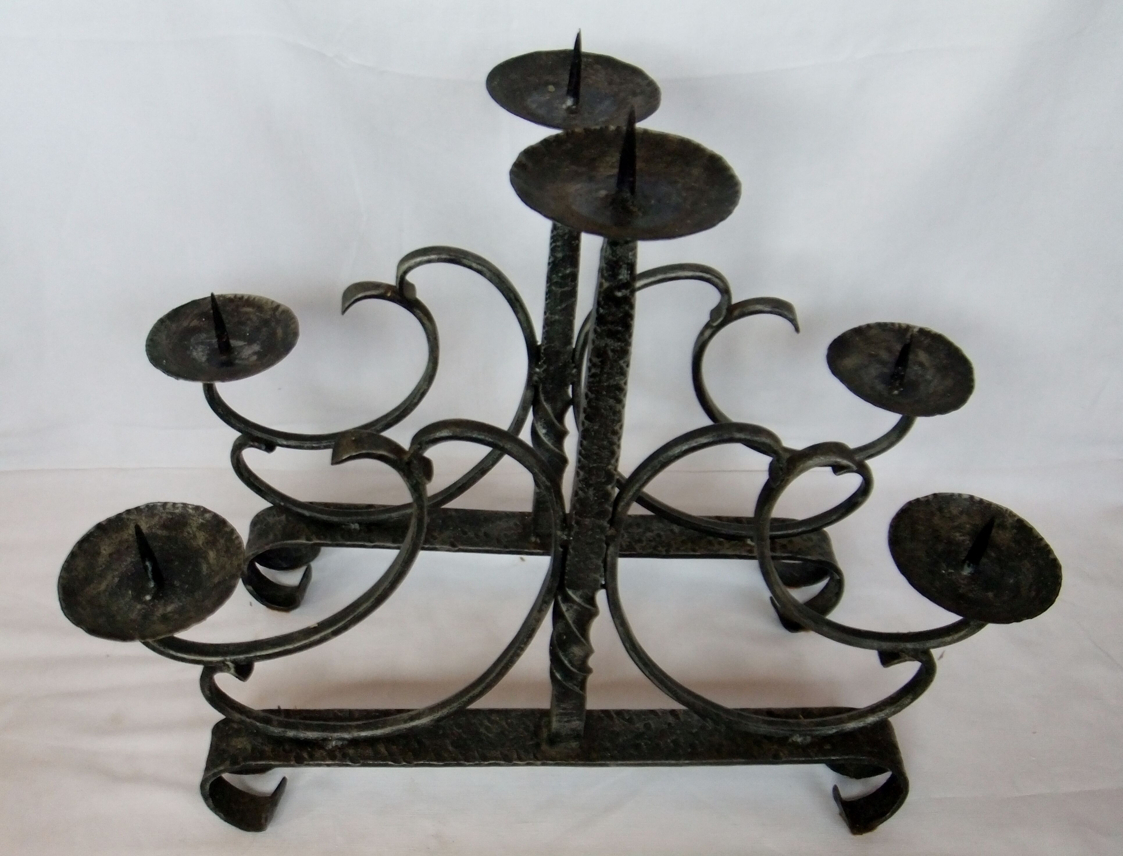 Candlesticks pair