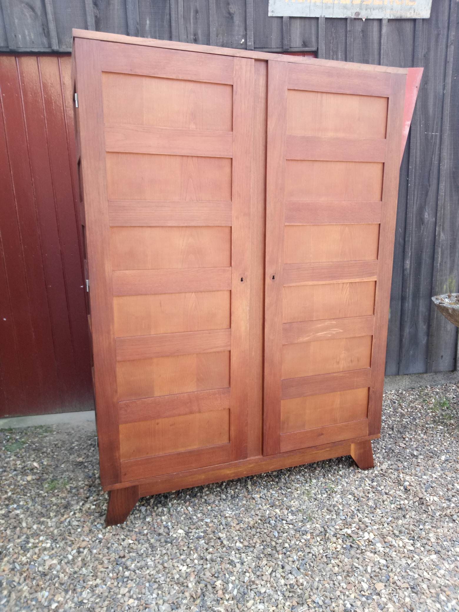 René Gabriel wardrobe