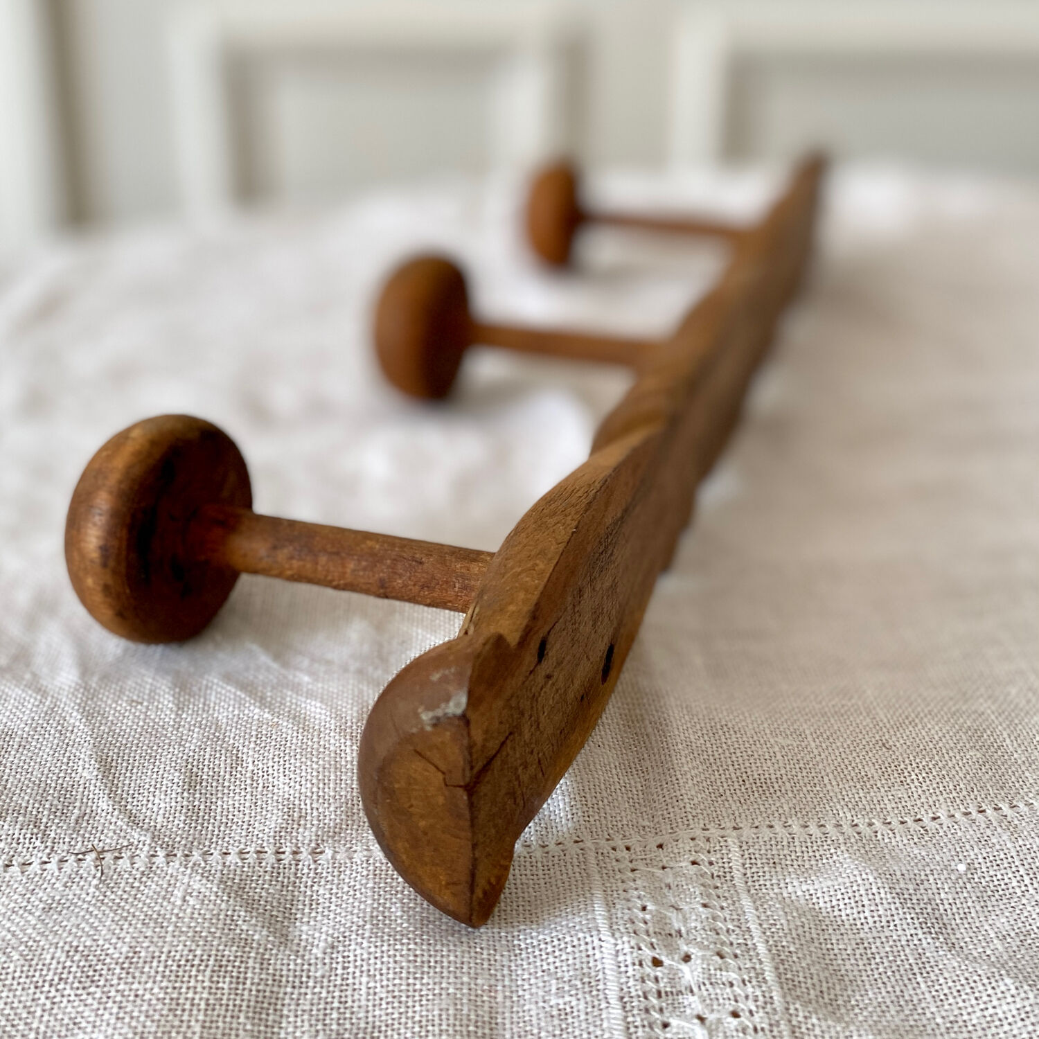 Wooden hook 3 branches