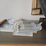9 doors art deco knives in opalescent glass, bestiary.