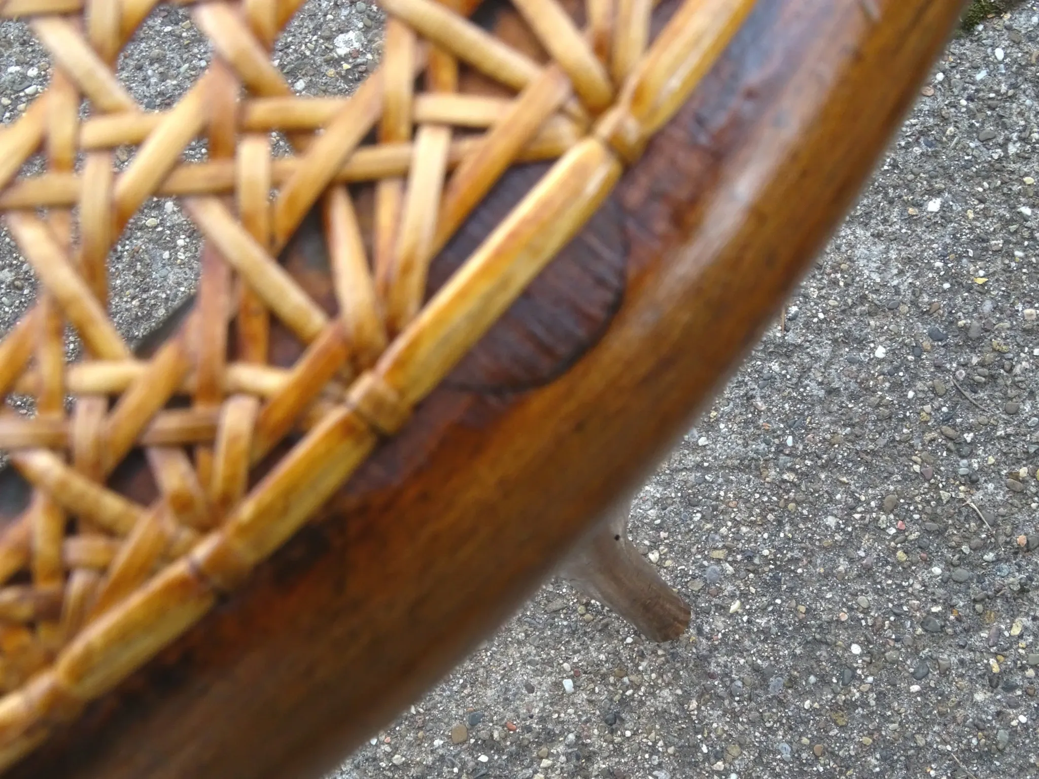 Thonet Chair No. 20 OMEGA circa 1870, original condition Bentwood