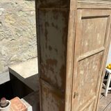 Armoire bonnetière parisienne