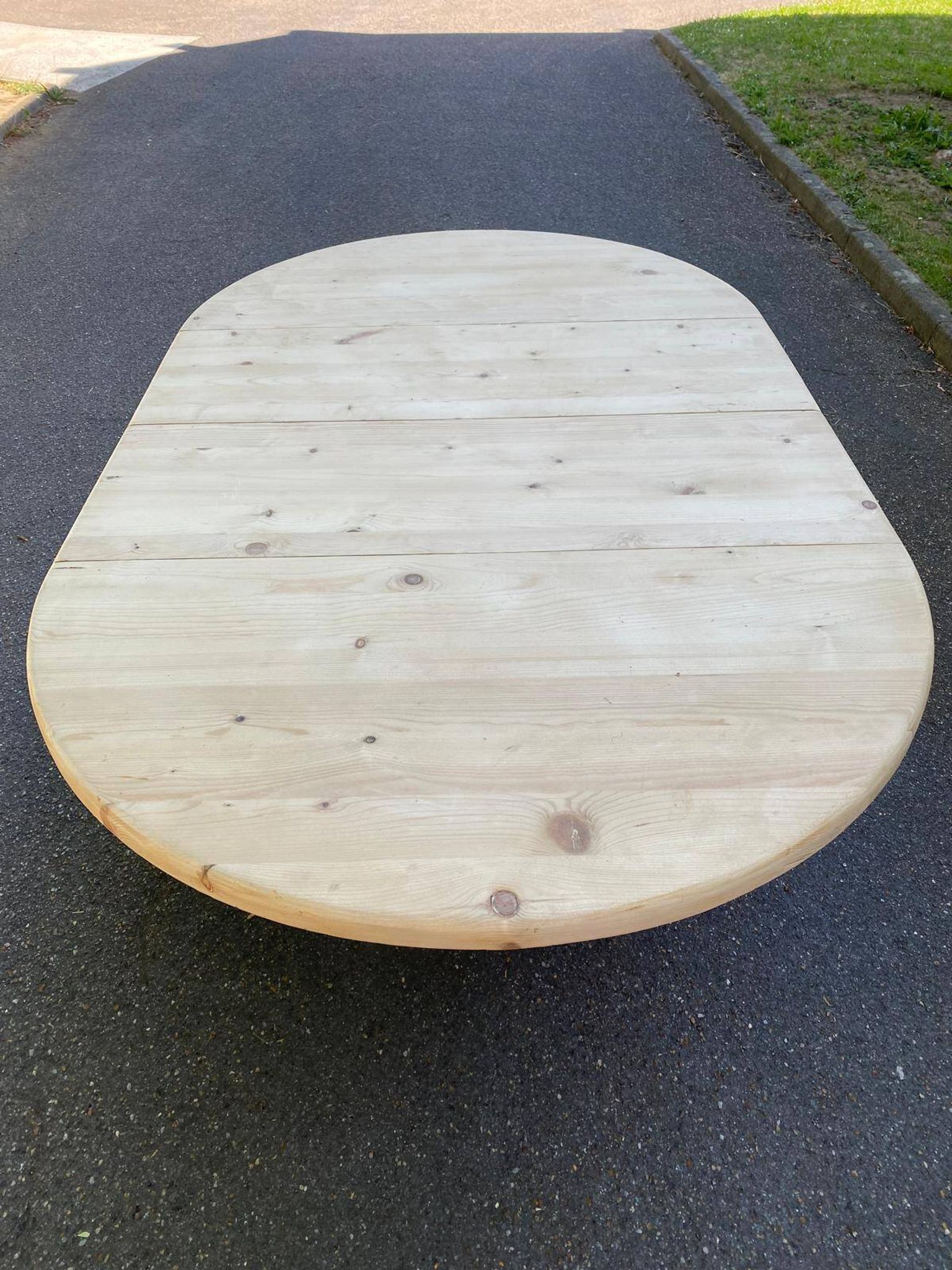 Table à manger ronde extensible pied central rénovée en bois massif 200cm