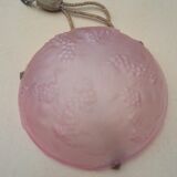 Art deco ceiling lamp in pink pressed molded glass - working condition - "the grapes"