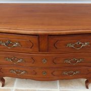 Antique style chest of drawers in stained and molded beech with 4 drawers - Very good condition