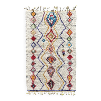 Tapis berbère marocain Azilal en laine naturelle
