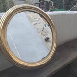 Round golden mirror, 46 cm