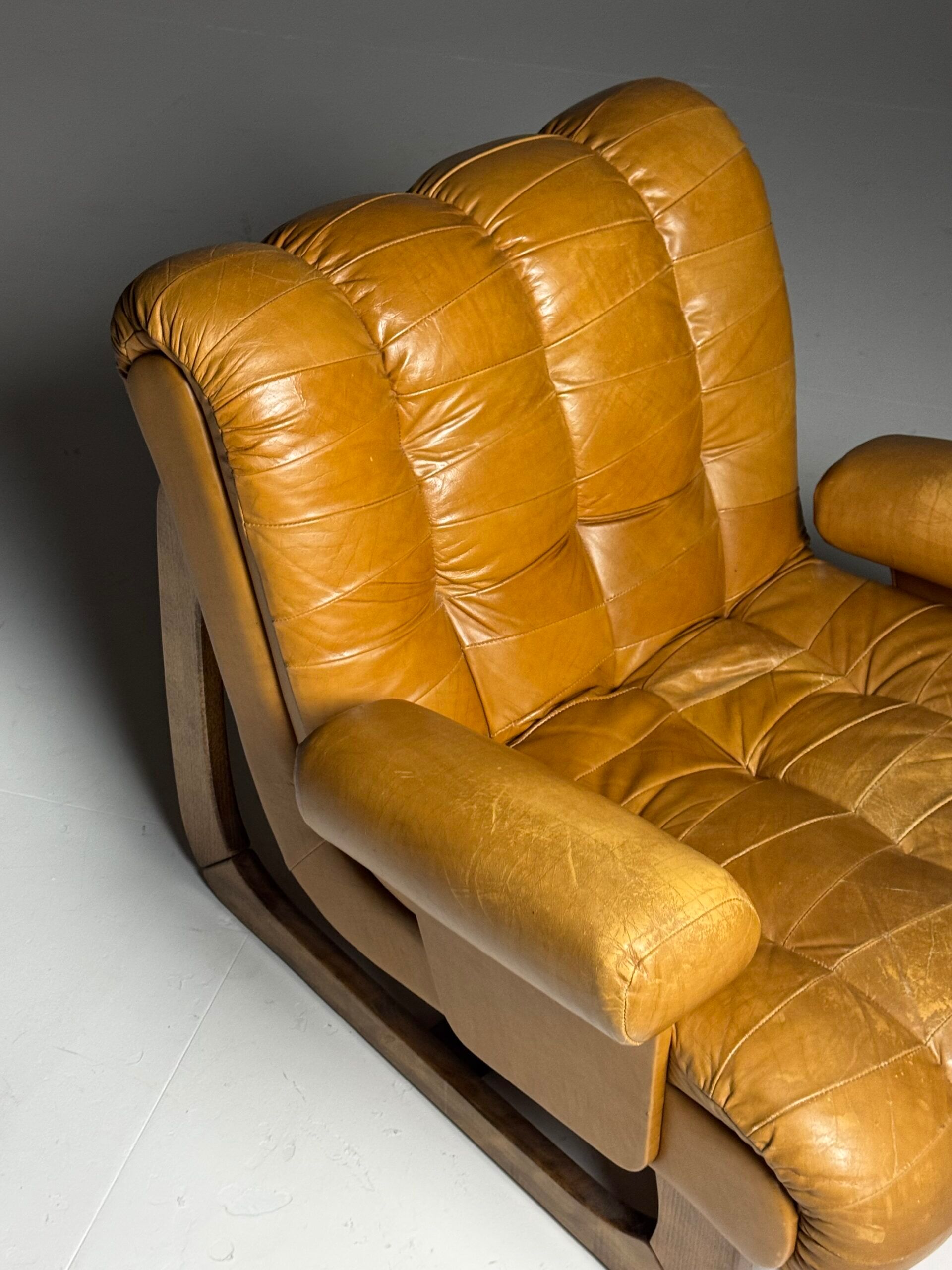 Vintage Italian armchairs 1970-1980