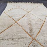 Handmade wool rug, size 150 x 250 cm