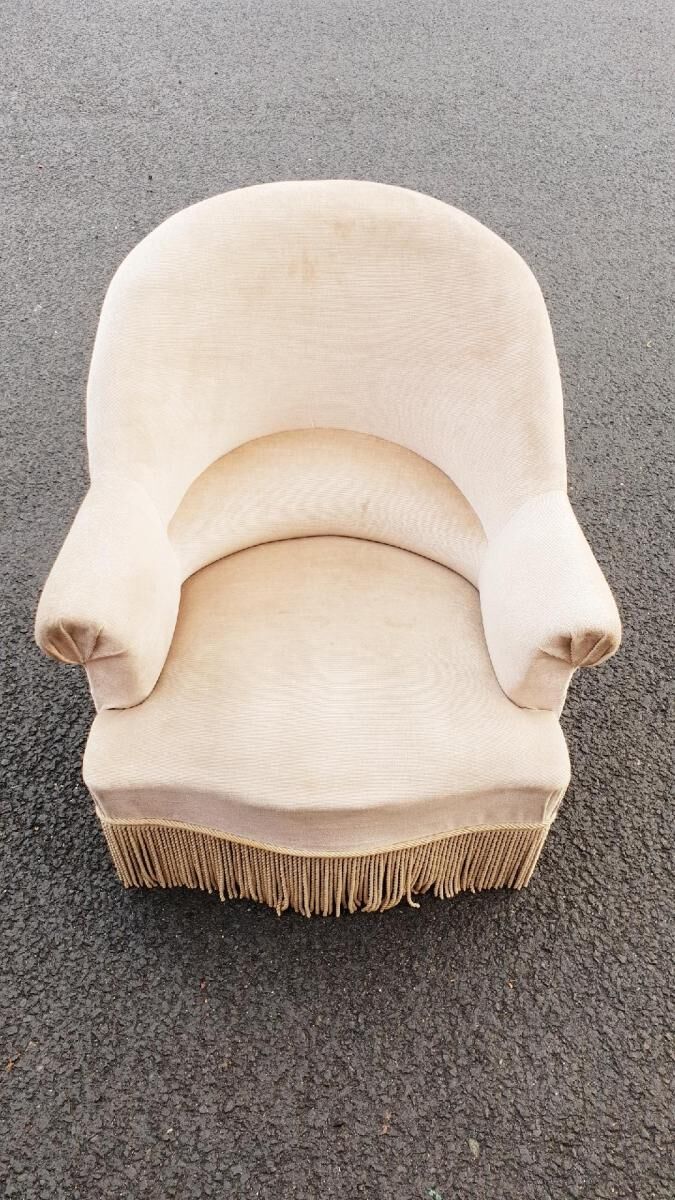 Vintage toad chair