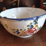 Italian ceramic bowl / pot cover