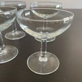8 champagne glasses