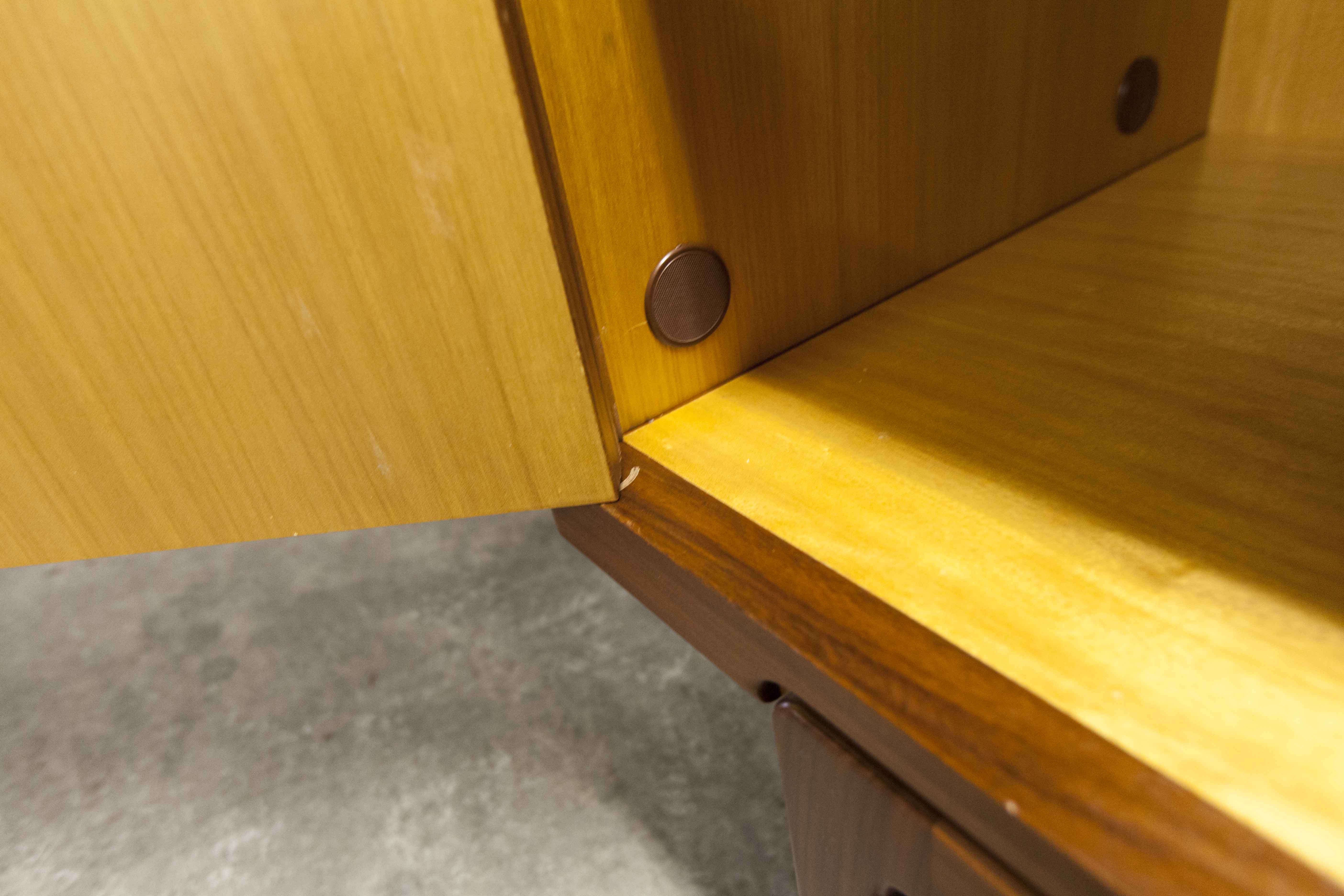 Armoire scandinave en teck 1969 NF Ameublement 202