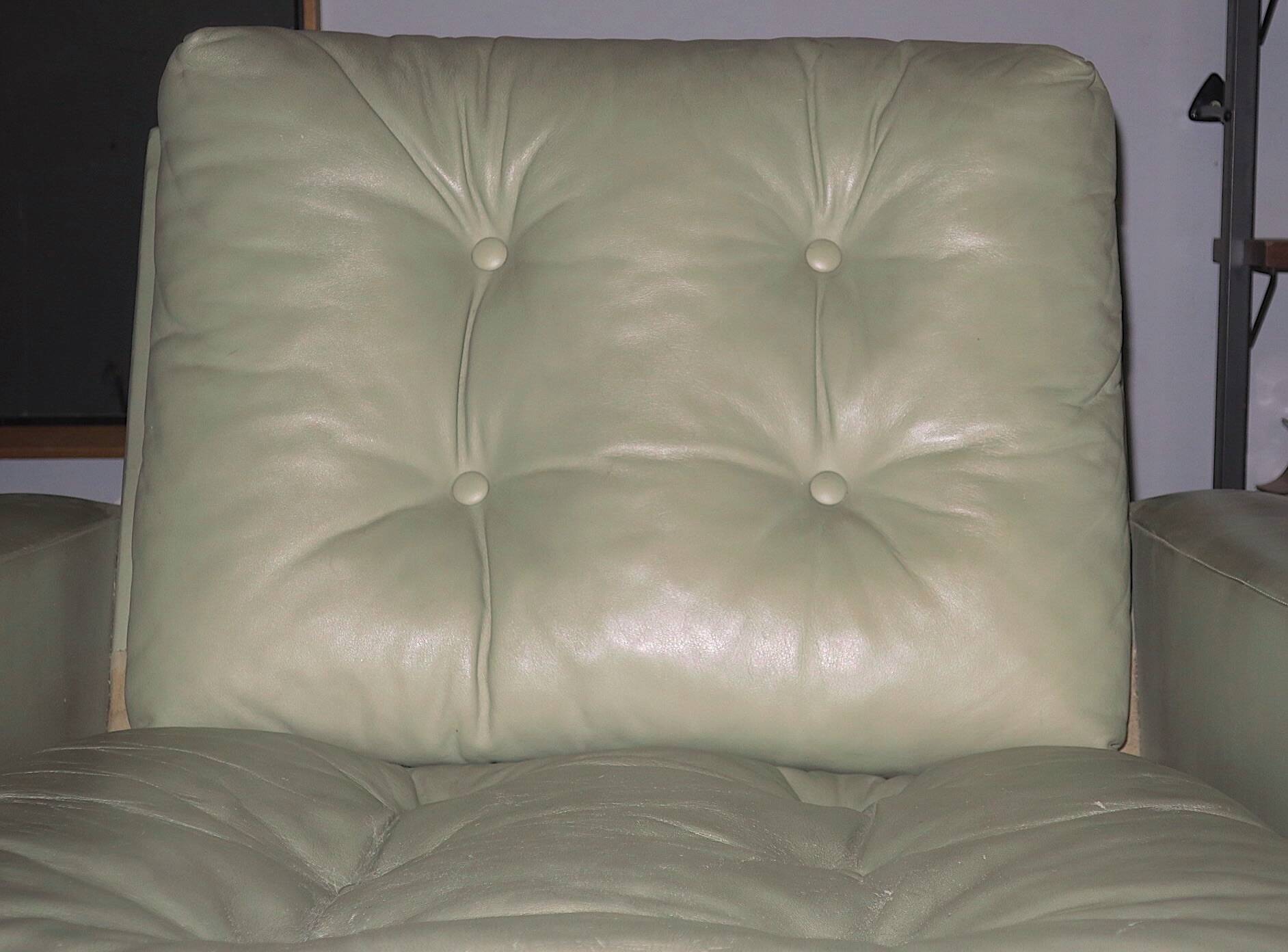 Mid century leather lounge chair after Florence Knoll, 1950s-60s