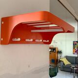 Wall coat rack with its Tablet Space Age year 70 orange Shonbuch