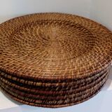 Wicker presentation plates